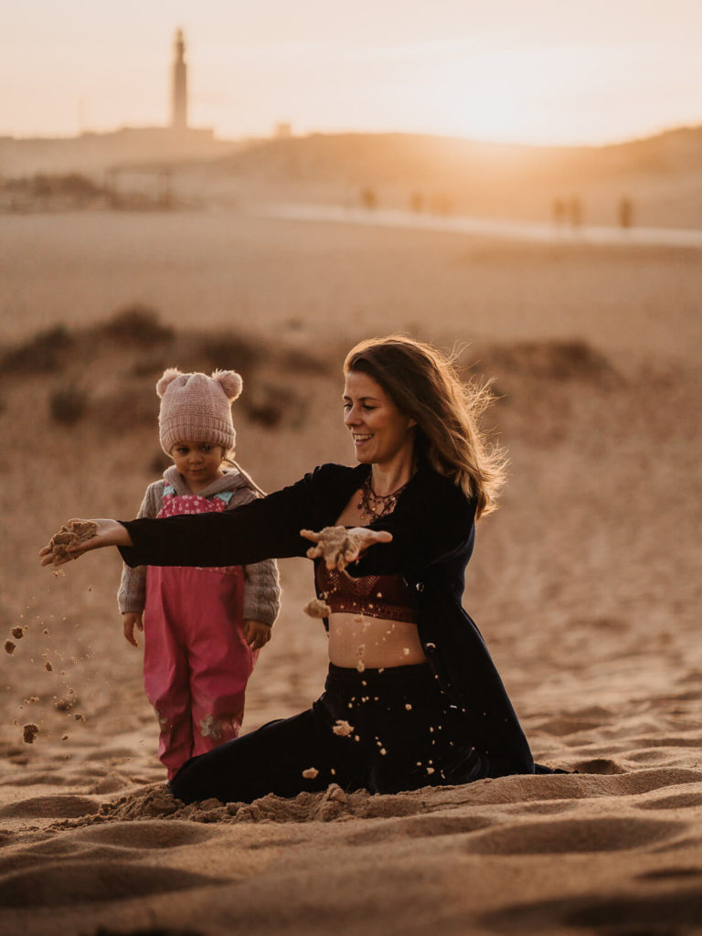 Göttinnen Shooting mit Sabrina in Canos de Meca bei Sonnenuntergang