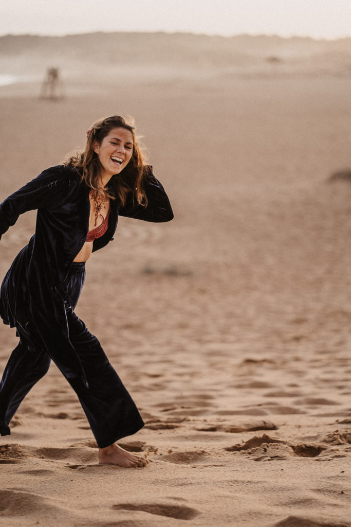 Göttinnen Shooting mit Sabrina in Canos de Meca bei Sonnenuntergang