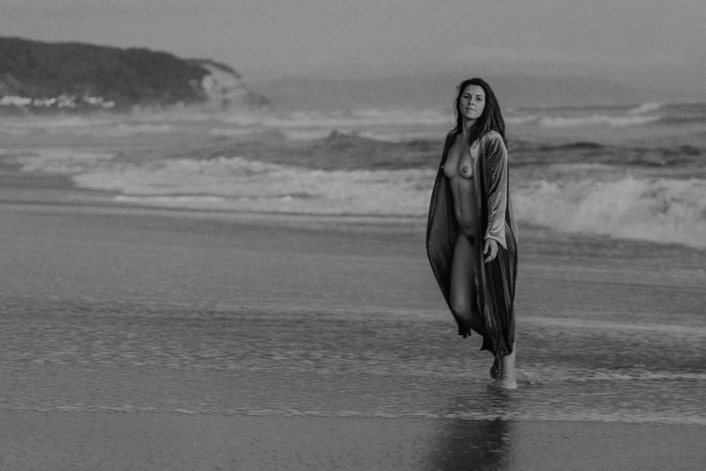 Nackt Göttinnen Shooting mit Sabrina in Canos de Meca bei Sonnenuntergang