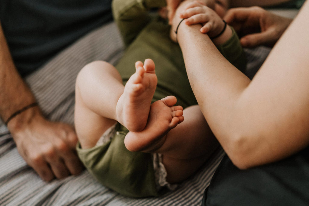 Newborn Shooting in Wiener Altbau Wohnung