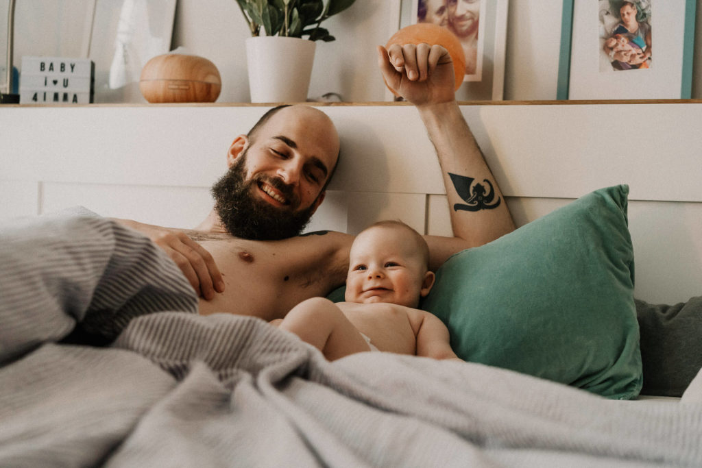 Newborn Shooting in Wiener Altbau Wohnung