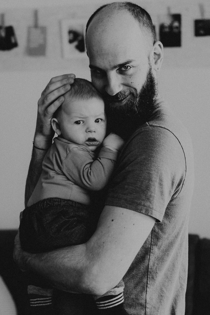 Newborn Shooting in Wiener Altbau Wohnung